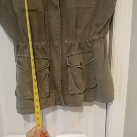 StitchFix TINSELOdensay Cargo Vest - Picture 3 of 10